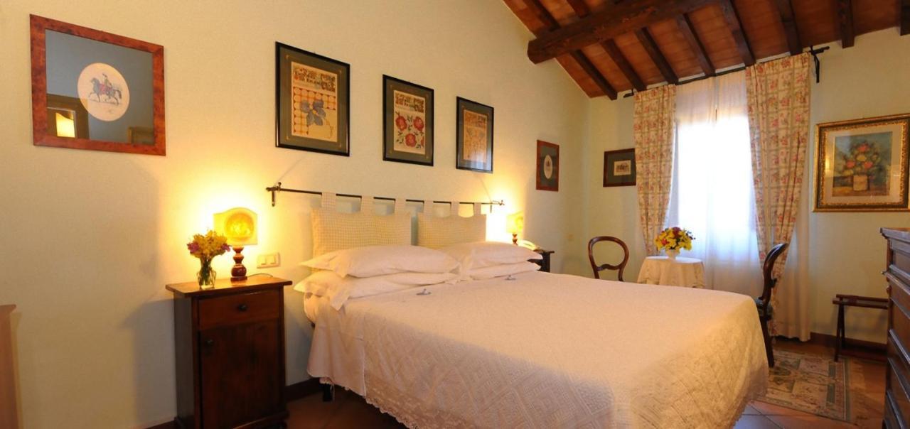 Borgo Mandoleto - Country Resort & Spa Solomeo Habitación foto